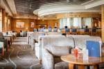 Queen Mary 2 Gallery Image
